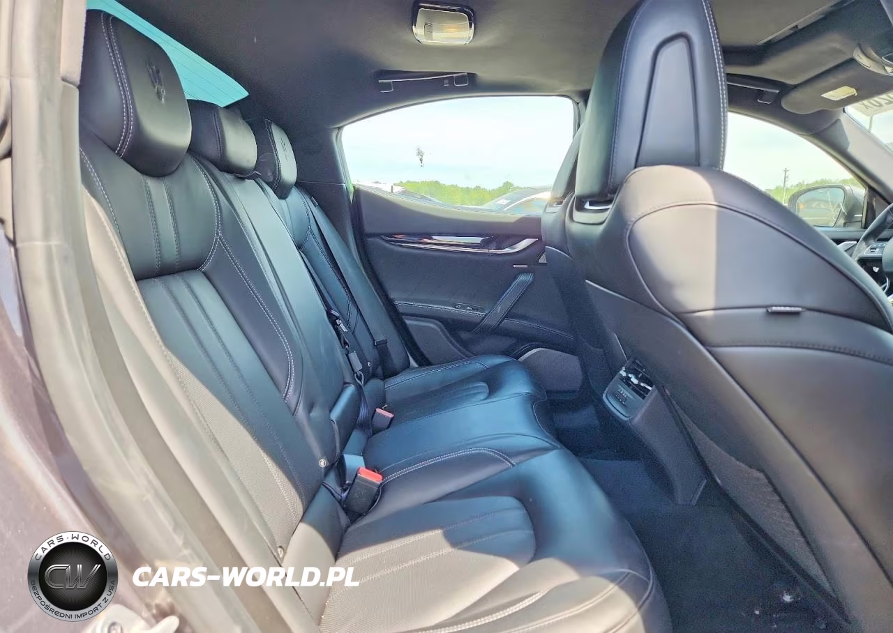 2019 Maserati Ghibli Sport VIN:ZAM57XSS5K1339628 - 10