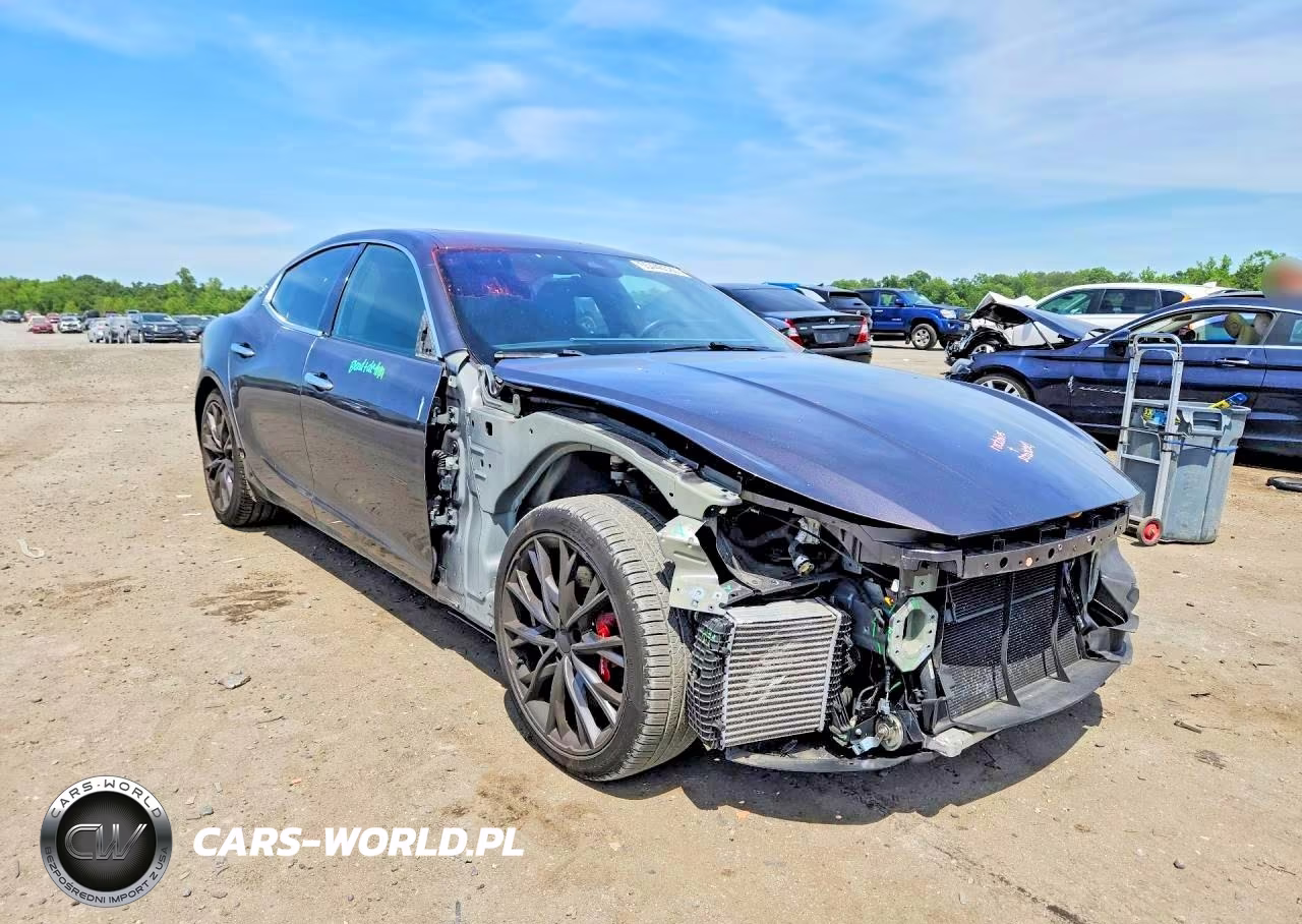 2019 Maserati Ghibli Sport VIN:ZAM57XSS5K1339628 - 4