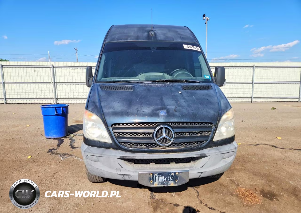 2011 Mercedes-Benz Sprinter 2500 VIN:WD3PE8CC8B5531693 - 5