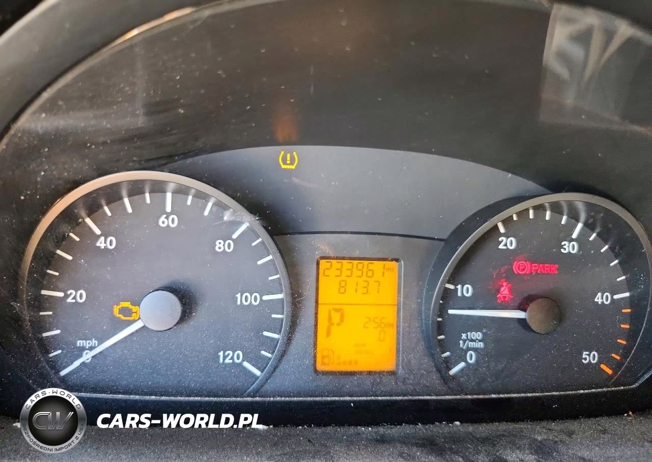 2011 Mercedes-Benz Sprinter 2500 VIN:WD3PE8CC8B5531693 - 9