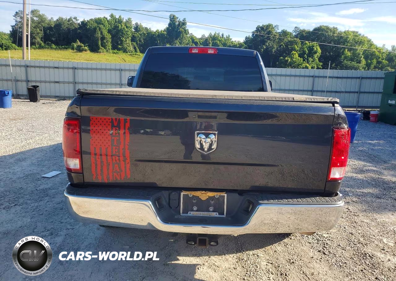 2019 Ram 1500 Classic Tradesman VIN:1C6RR6FG9KS628285 - 6
