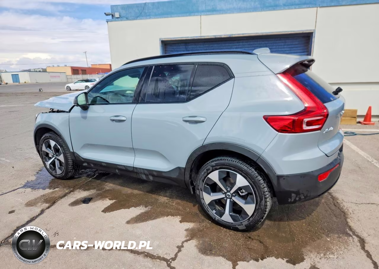2026 Volvo Xc40 Plus VIN:YV4L12UC1T2740625 - 2