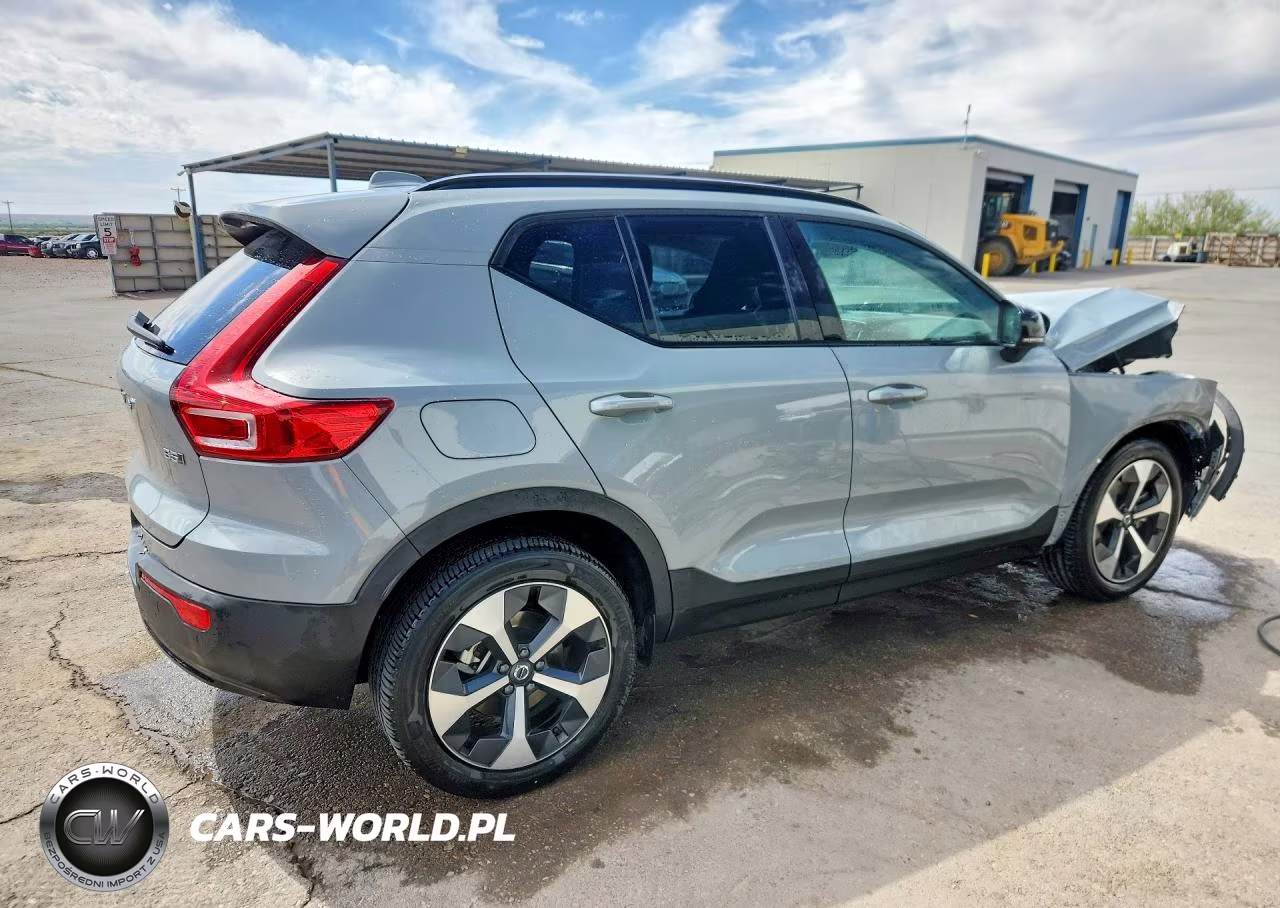 2026 Volvo Xc40 Plus VIN:YV4L12UC1T2740625 - 3