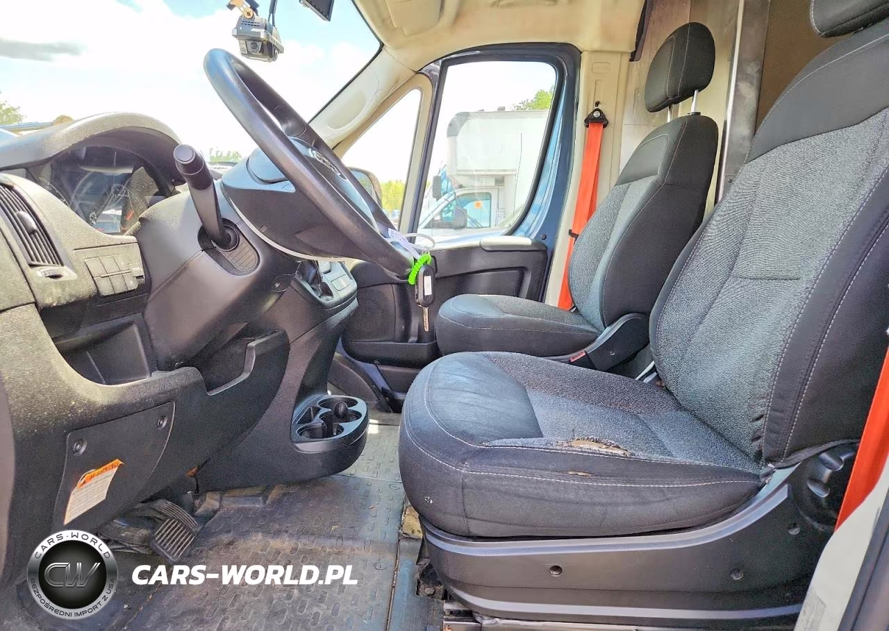 2020 Ram Promaster 3500 Delivery Van VIN:3C6URVJG6LE136085 - 7