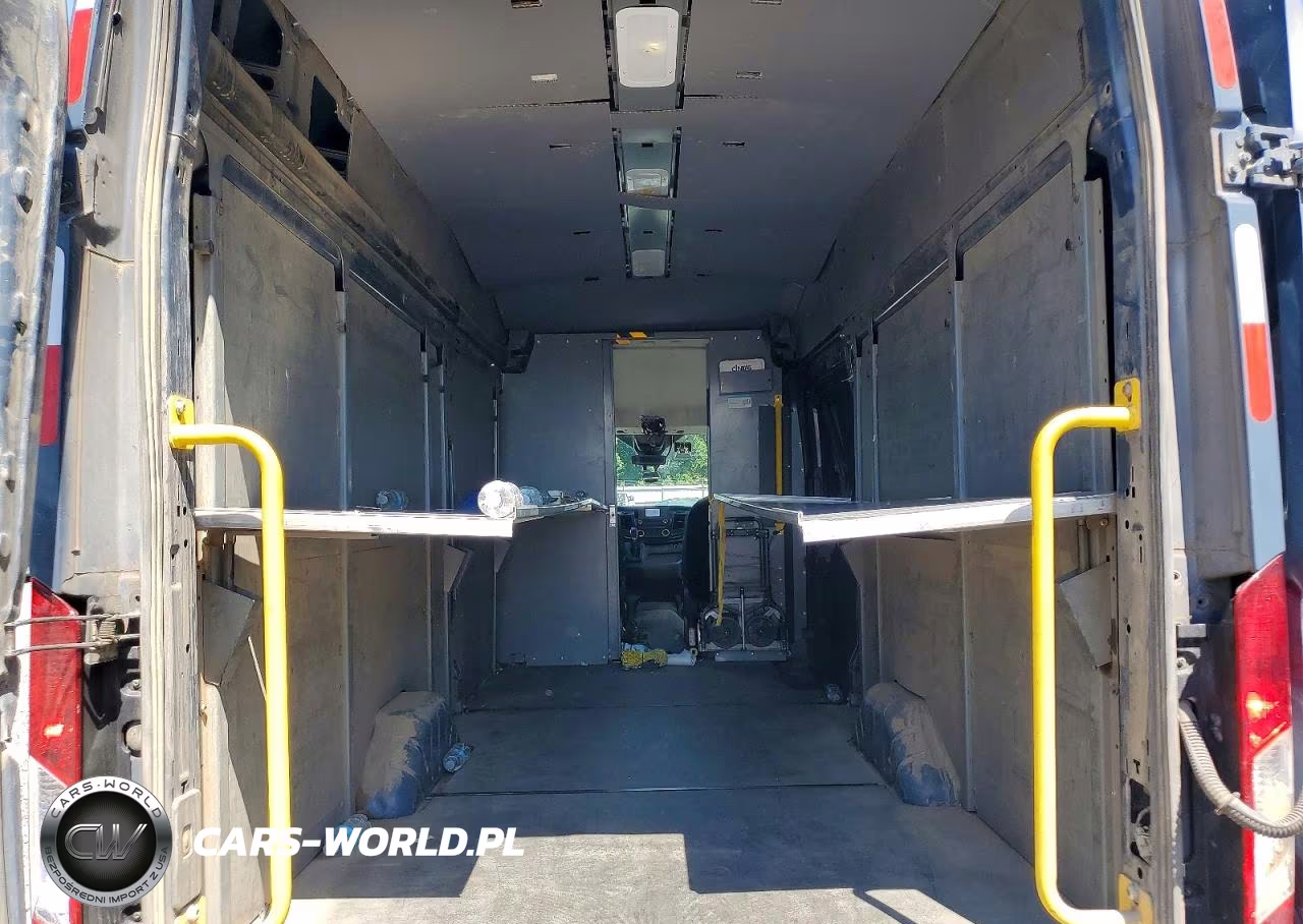 2020 Ford Transit 250 Delivery Van VIN:1FTBR3X86LKB13570 - 10