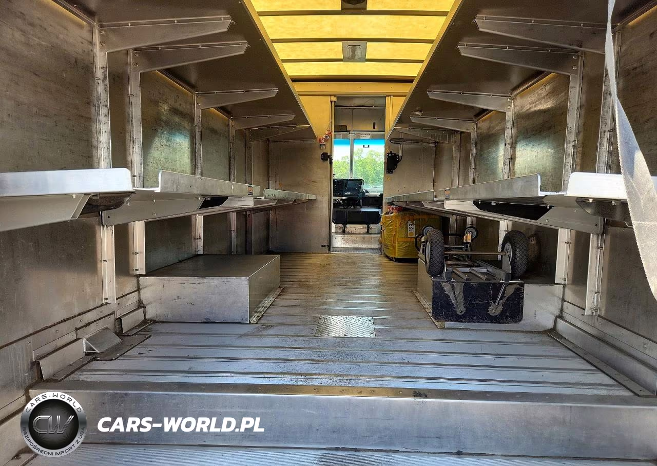 2020 Ford F59 Delivery Truck VIN:1F65F5KN8L0A06260 - 10