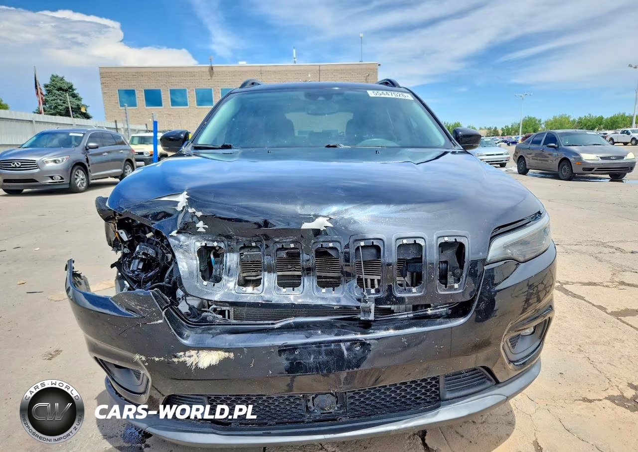2022 Jeep Cherokee Latitude Lux VIN:1C4PJLMX6ND521180 - 5