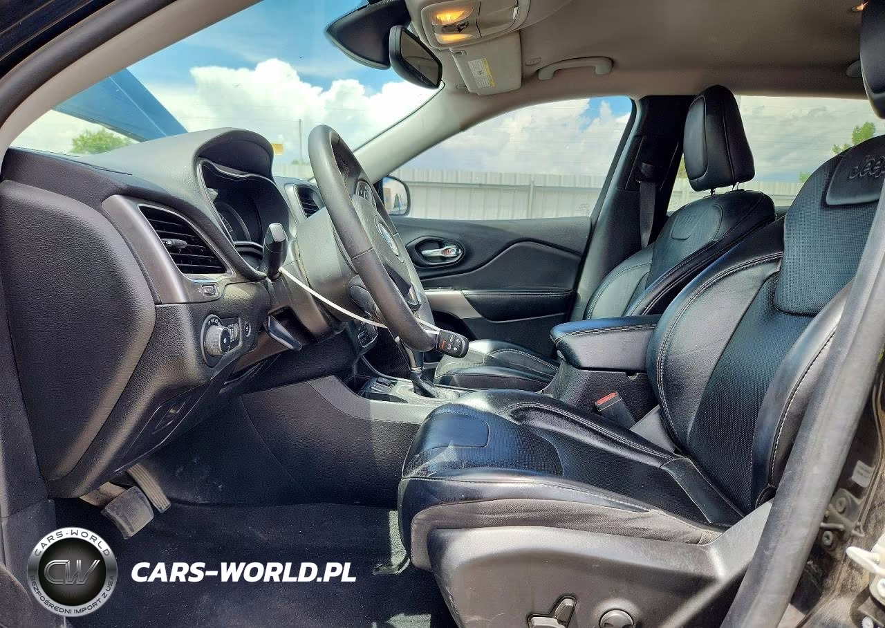 2022 Jeep Cherokee Latitude Lux VIN:1C4PJLMX6ND521180 - 7