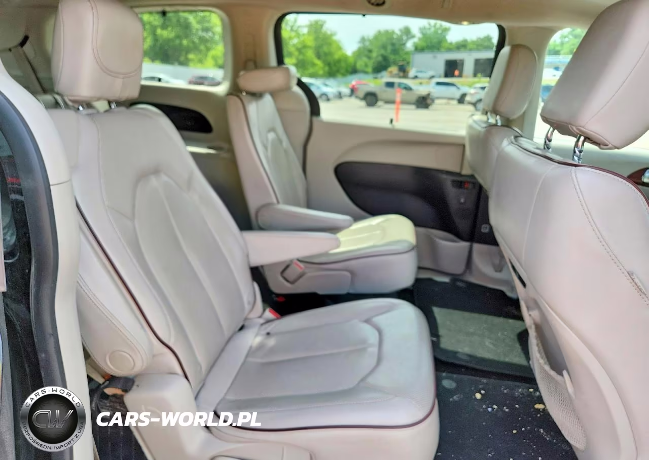 2020 Chrysler Pacifica Limited VIN:2C4RC1GG3LR271278 - 11