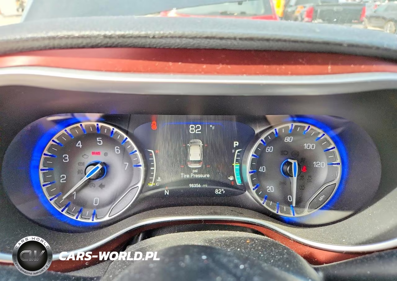 2020 Chrysler Pacifica Limited VIN:2C4RC1GG3LR271278 - 9