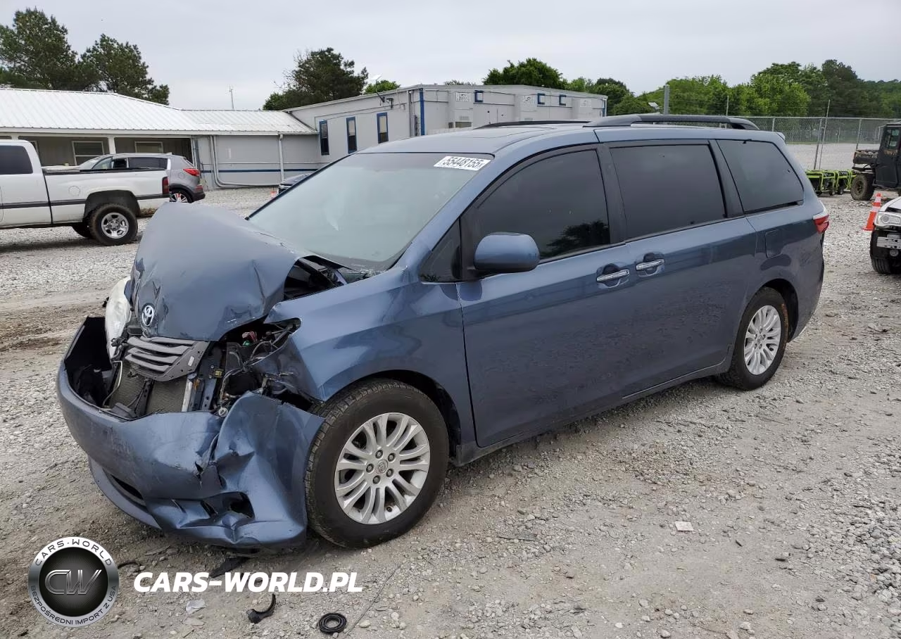 2015 Toyota Sienna Xle