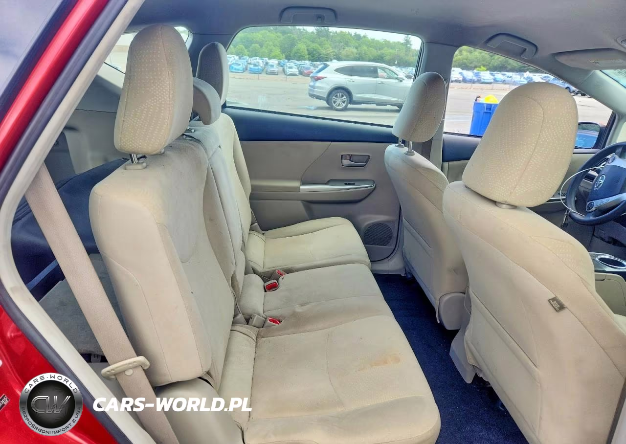 2012 Toyota Prius V Two VIN:JTDZN3EU8C3134182 - 10