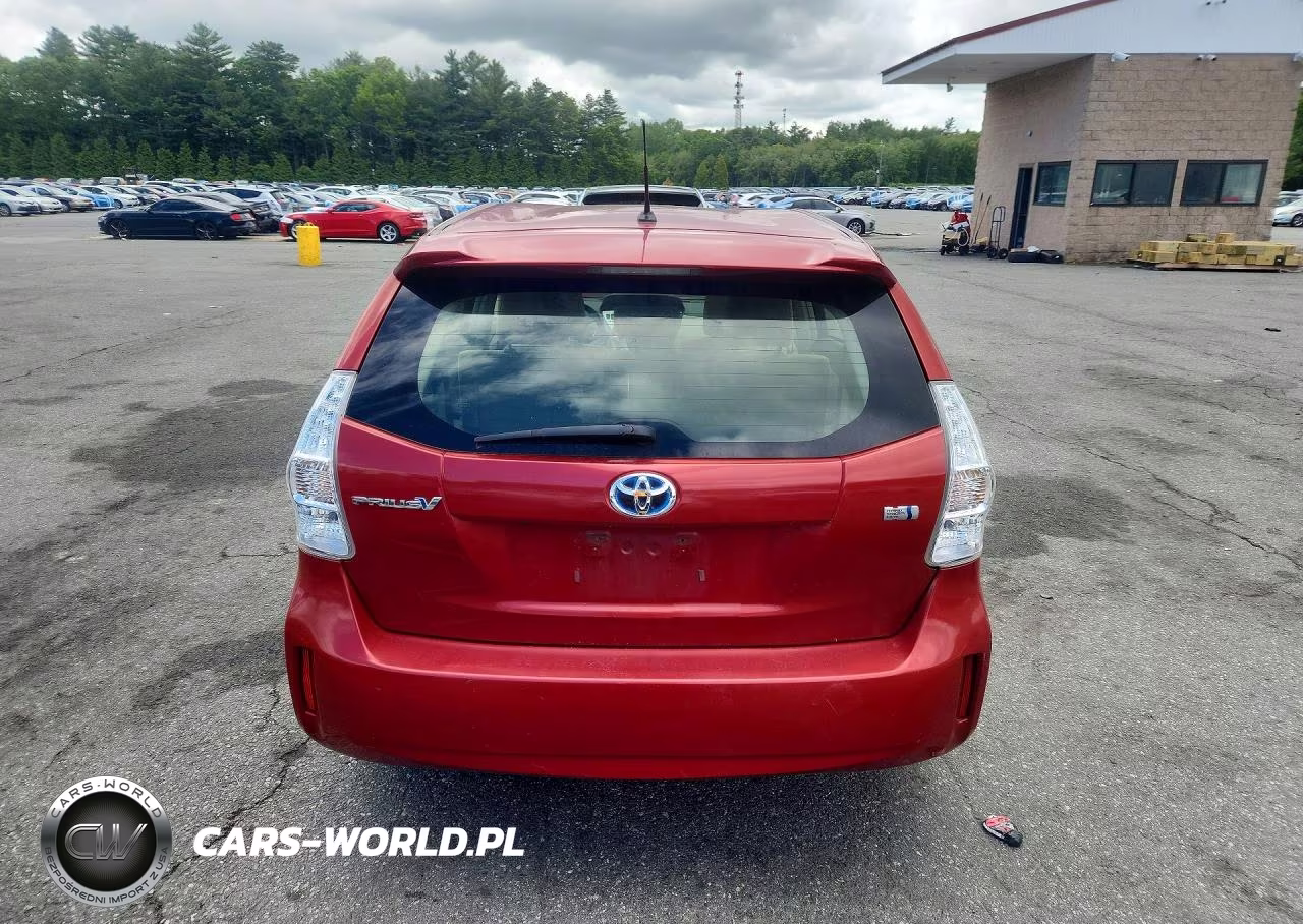 2012 Toyota Prius V Two VIN:JTDZN3EU8C3134182 - 6