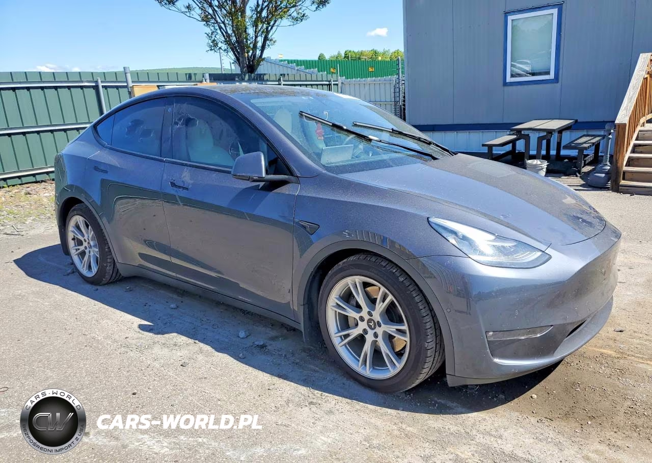 2021 Tesla Model Y VIN:5YJYGDEE4MF144457 - 4