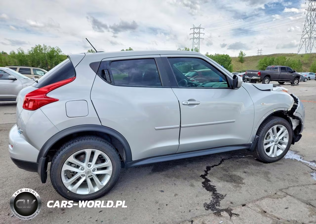 2014 Nissan Juke Sl VIN:JN8AF5MV8ET356633 - 3
