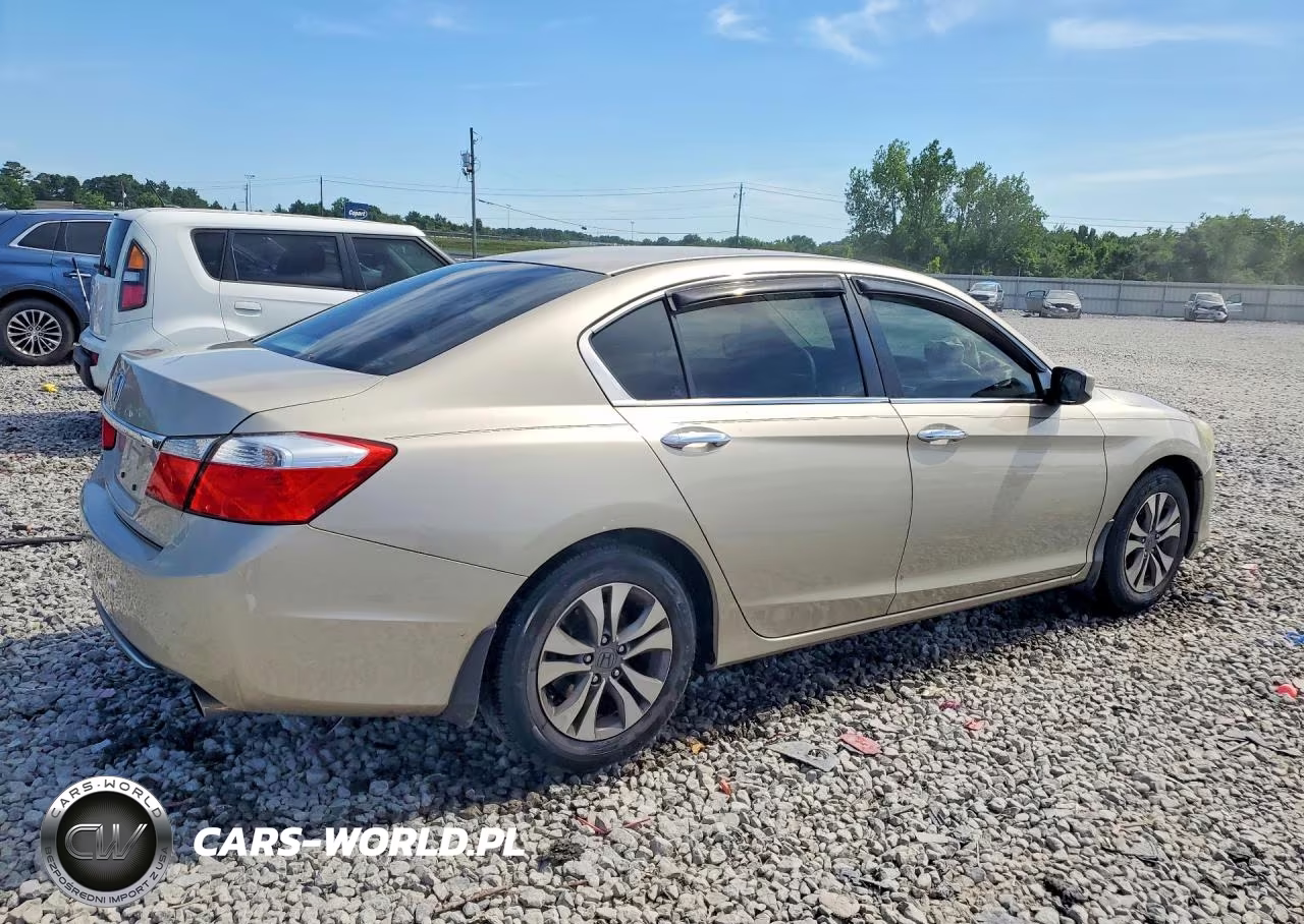 2015 Honda Accord Lx VIN:1HGCR2F38FA003104 - 3
