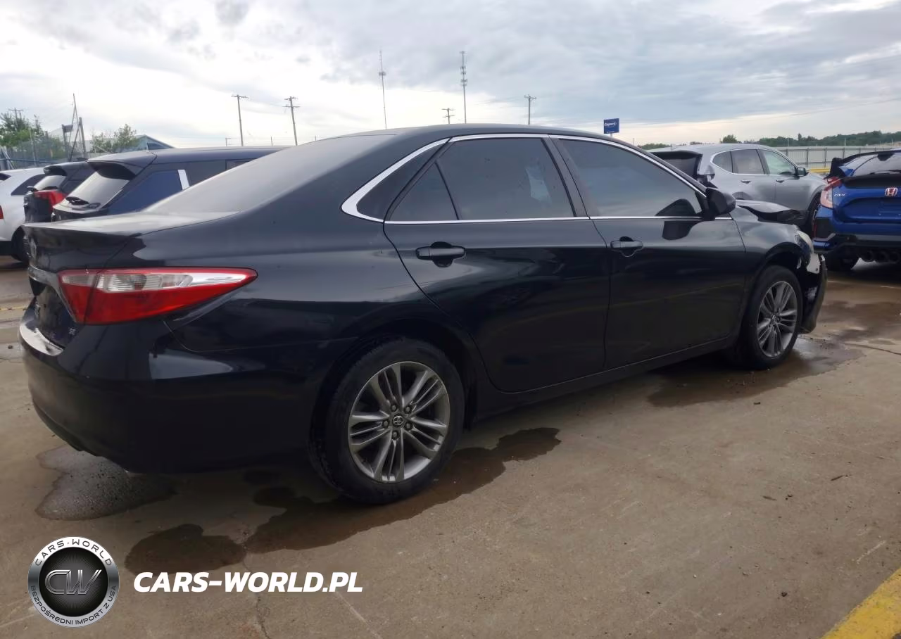 2016 Toyota Camry Se VIN:4T1BF1FKXGU193634 - 3