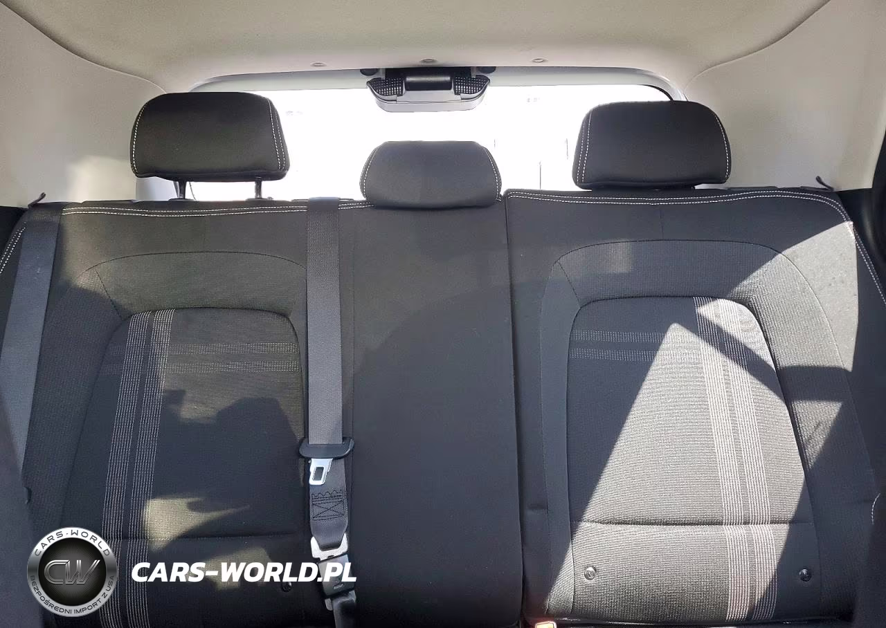 2020 Hyundai Venue Sel VIN:KMHRC8A31LU022233 - 10