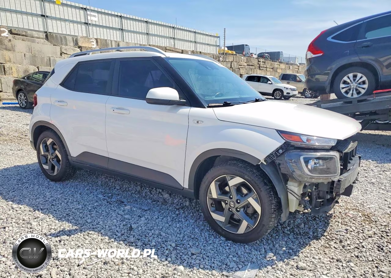 2020 Hyundai Venue Sel VIN:KMHRC8A31LU022233 - 4