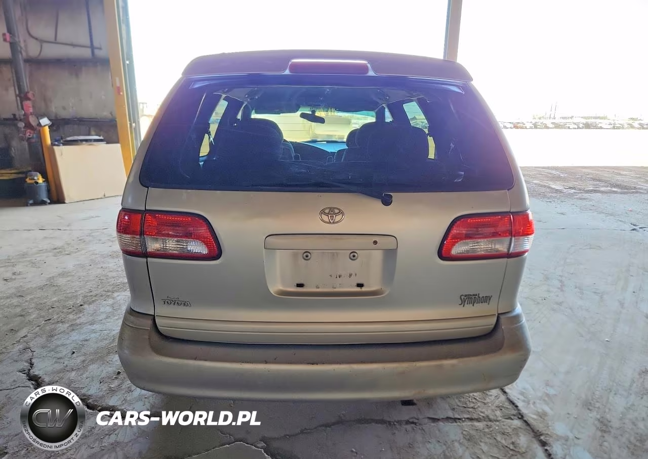 2002 Toyota Sienna Le VIN:4T3ZF13C82U475587 - 6