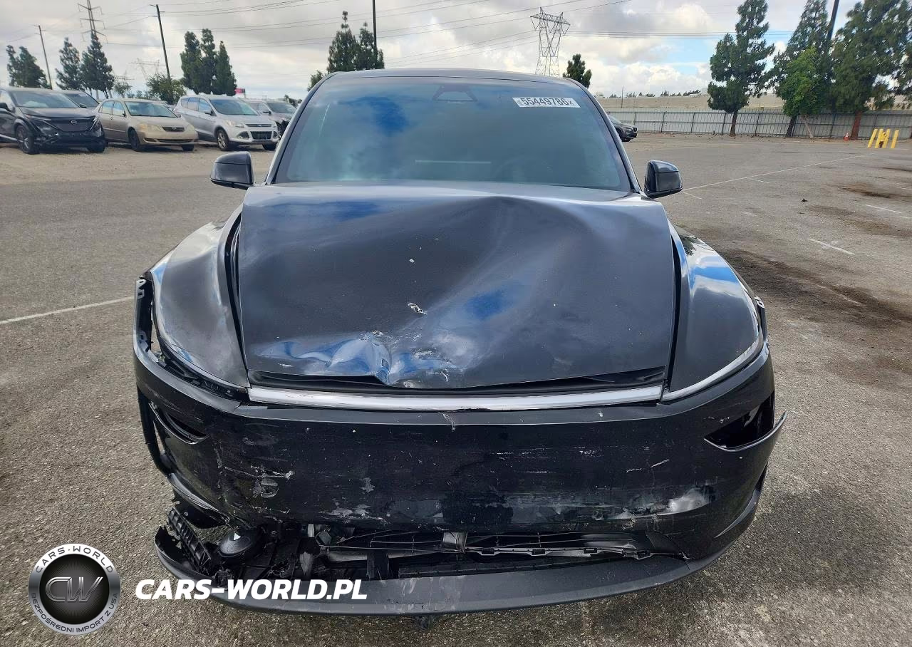 2026 Tesla Model Y VIN:7SAYGDED8TF616202 - 5
