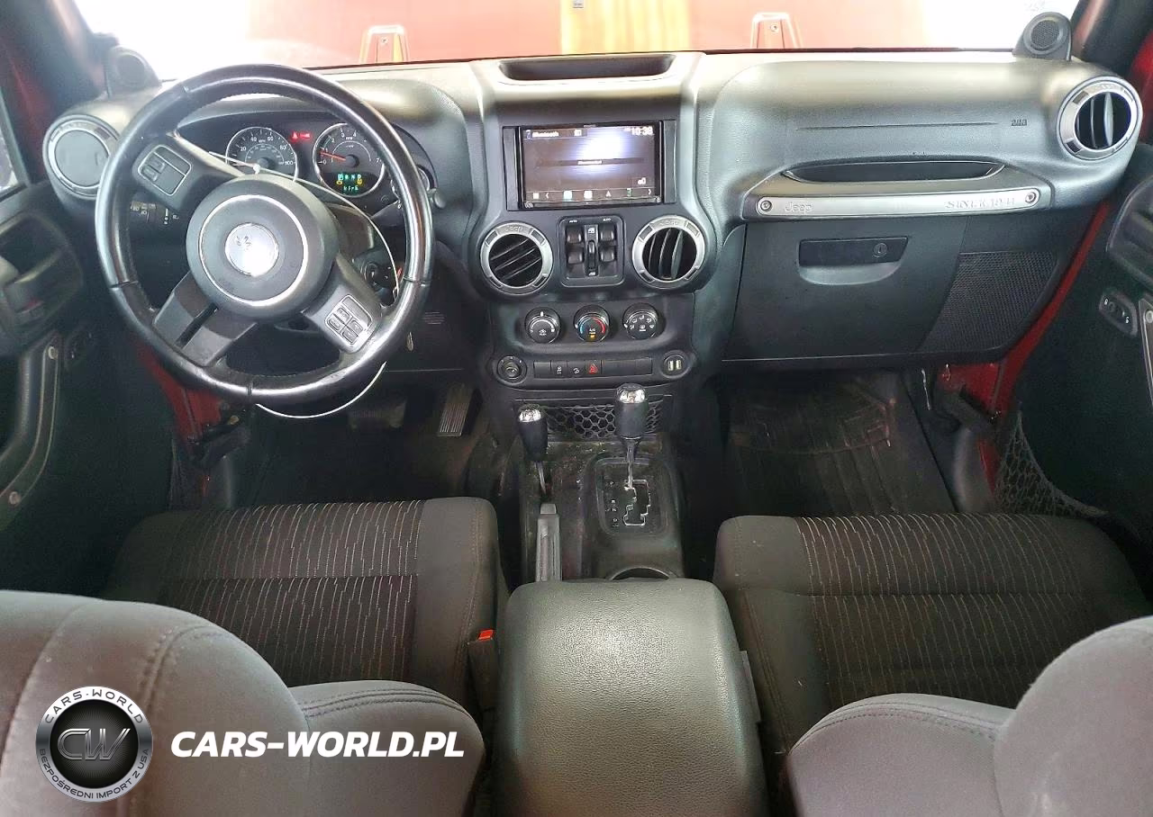 2012 Jeep Wrangler Unlimited Sport VIN:1C4BJWDG9CL184177 - 8