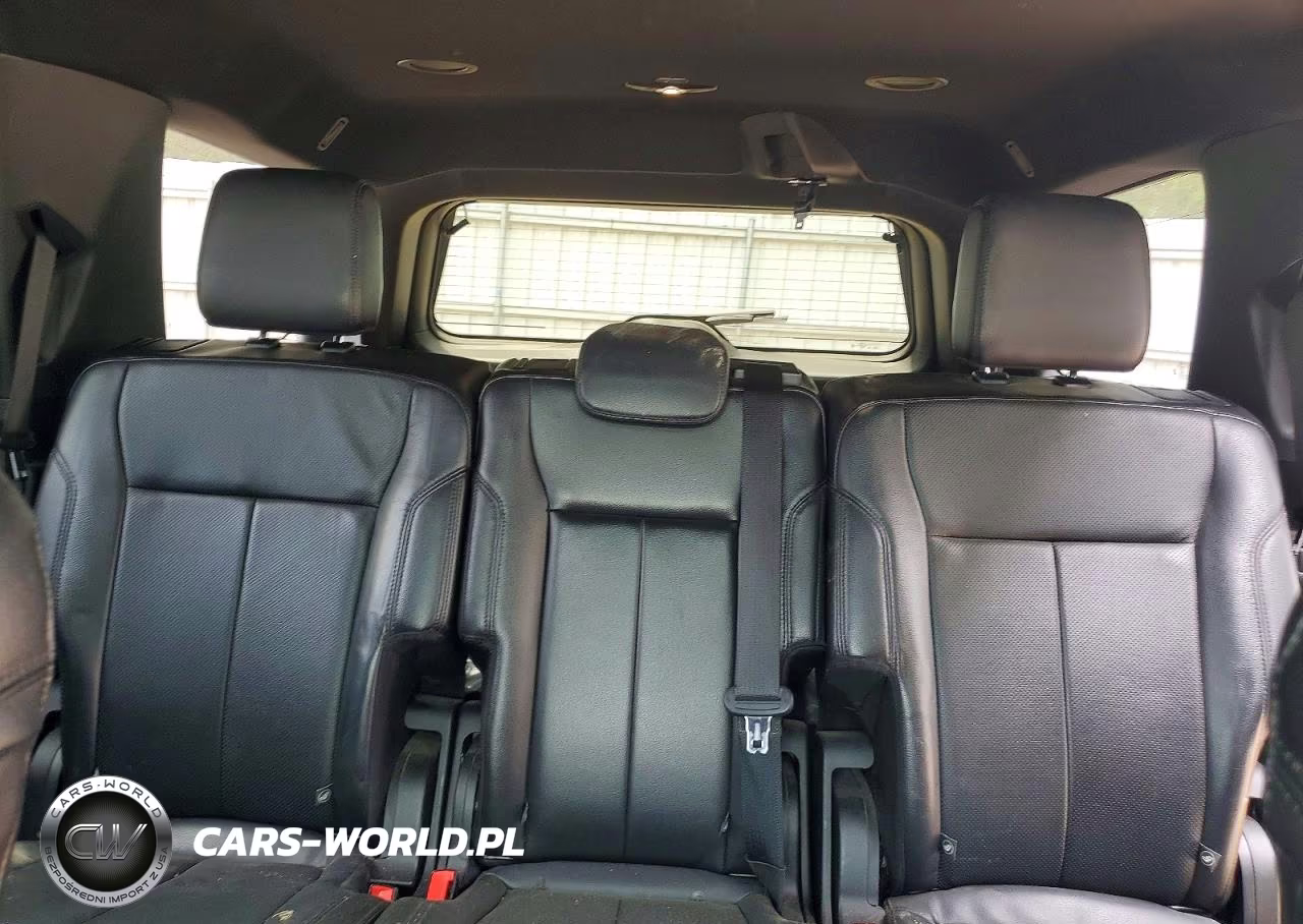 2018 Ford Expedition Xlt VIN:1FMJU1JT0JEA44345 - 10