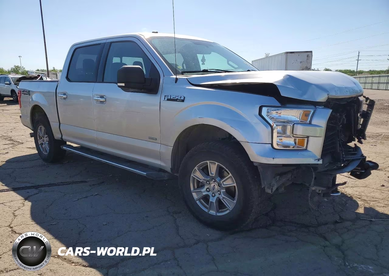 2017 Ford F150 Supercrew VIN:1FTEW1EP0HFC45017 - 4