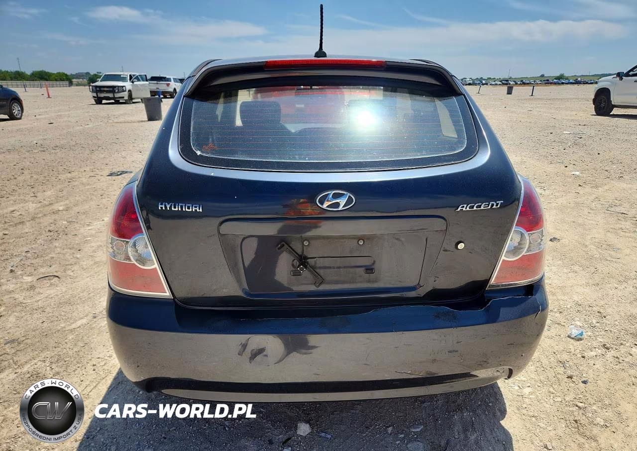 2008 Hyundai Accent Gs VIN:KMHCM36C78U091370 - 6