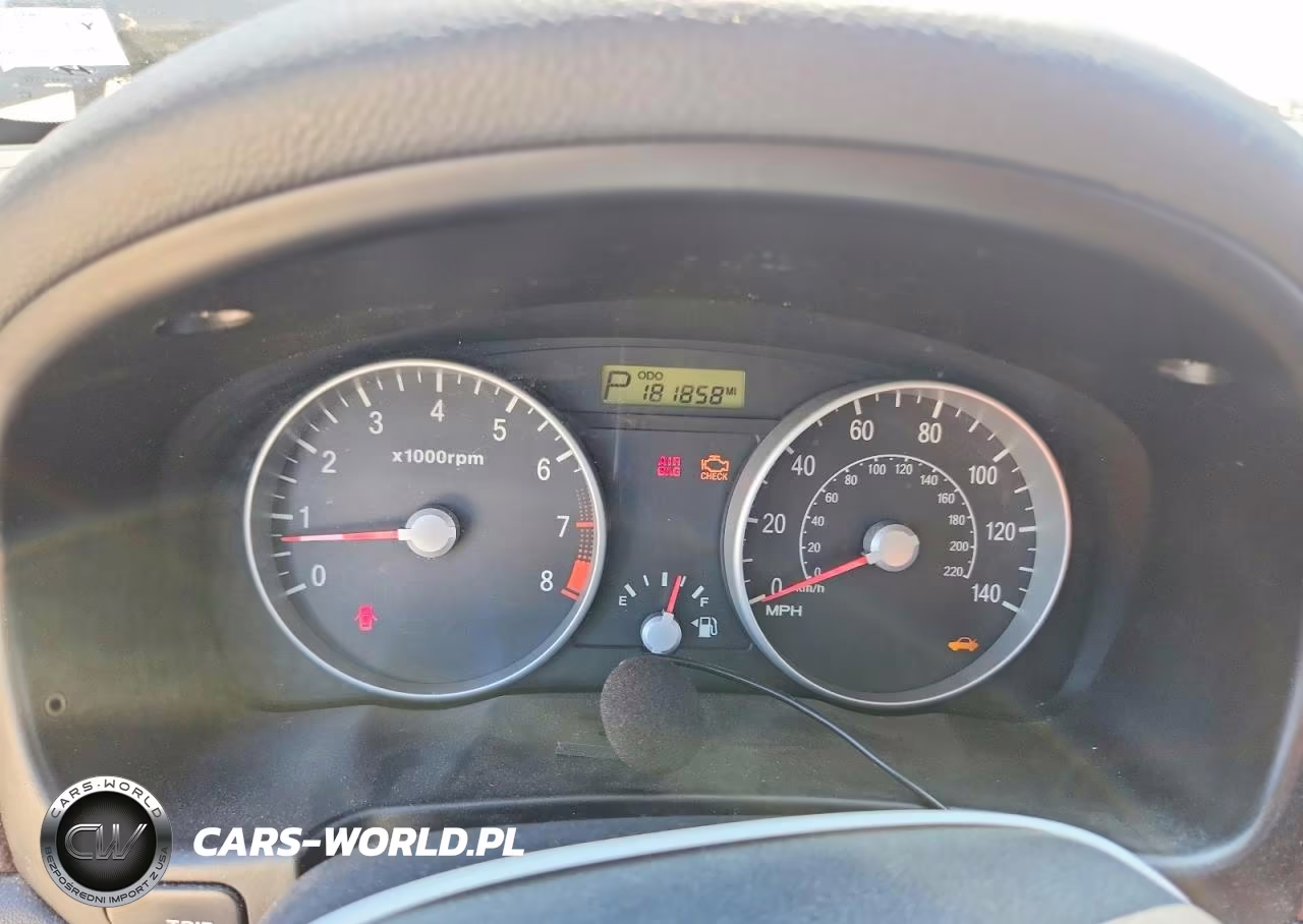 2008 Hyundai Accent Gs VIN:KMHCM36C78U091370 - 9