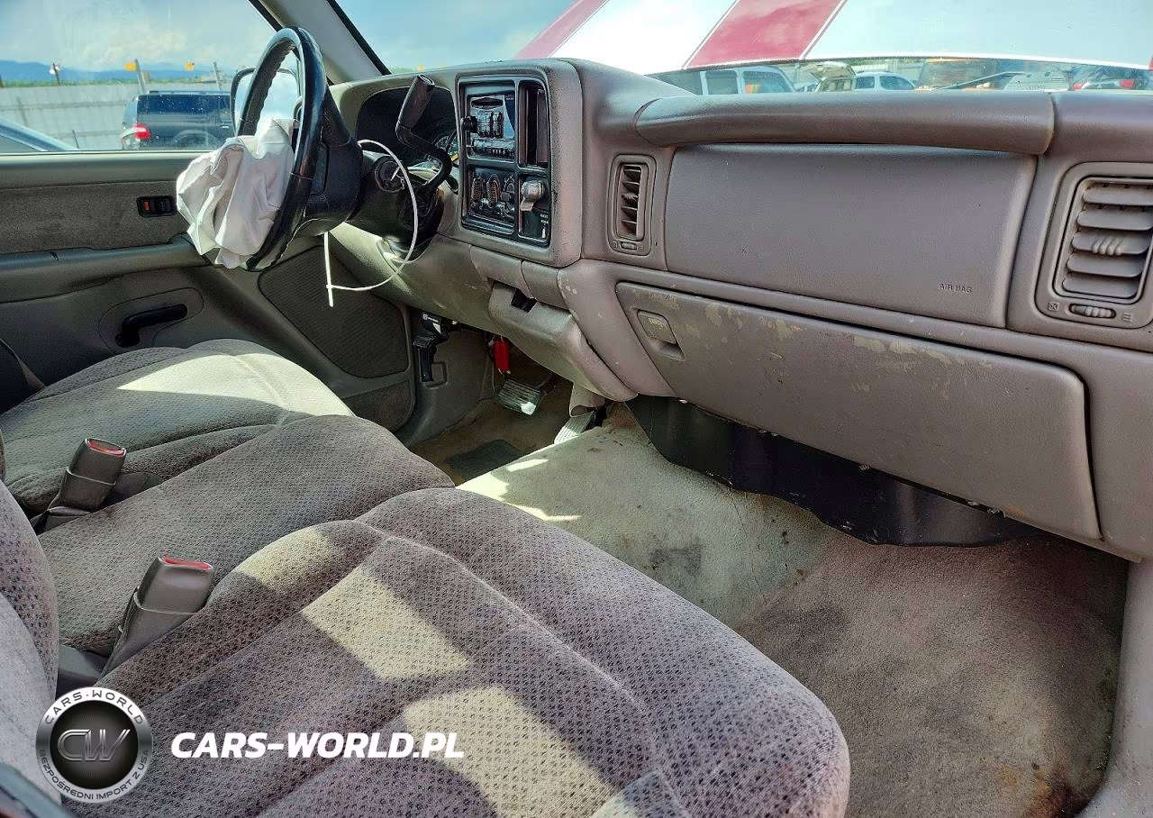1999 Chevrolet Silverado K1500 VIN:1GCEK14T3XZ203996 - 8