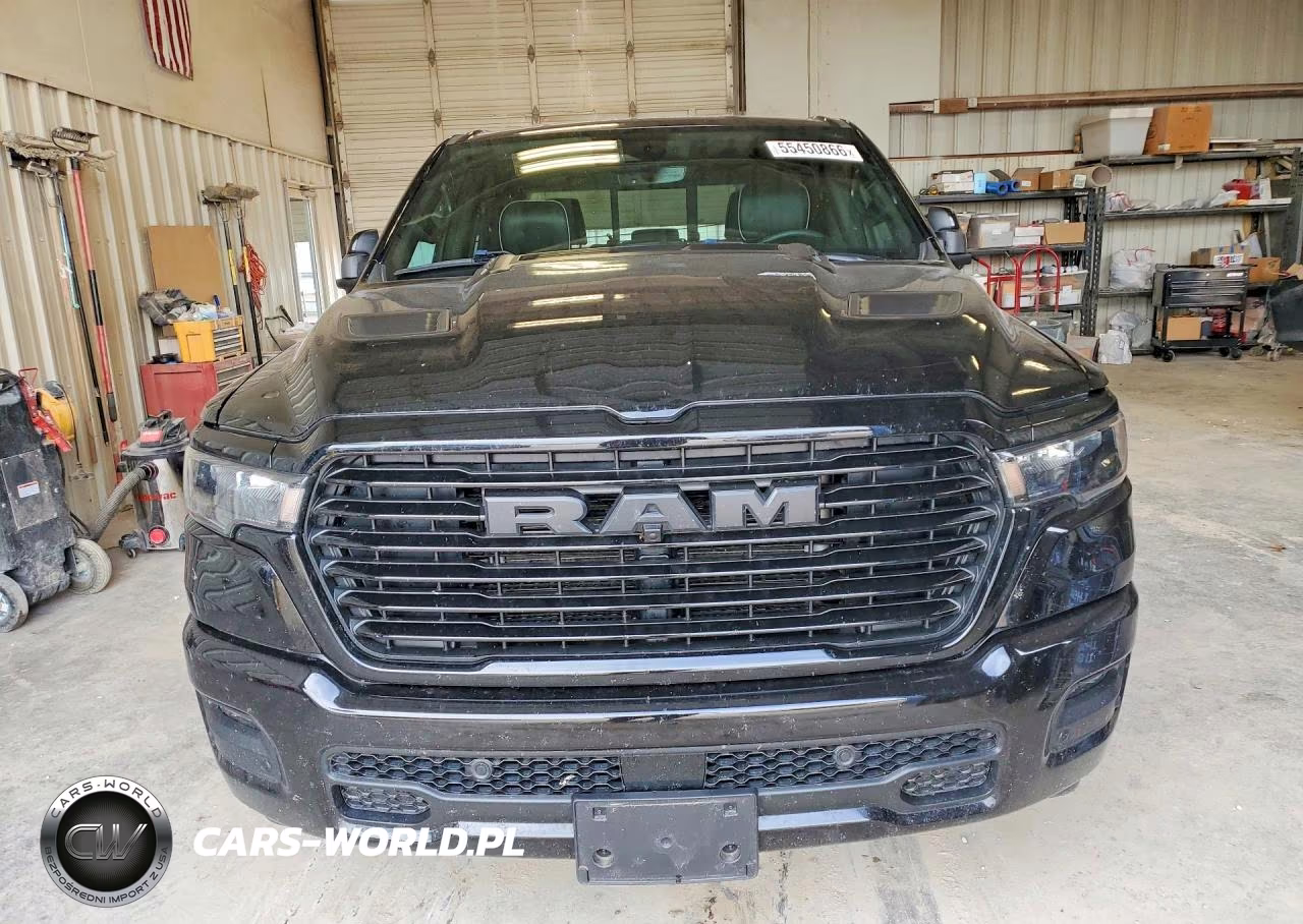 2025 Ram 1500 Laramie VIN:1C6SRFJP3SN661869 - 5