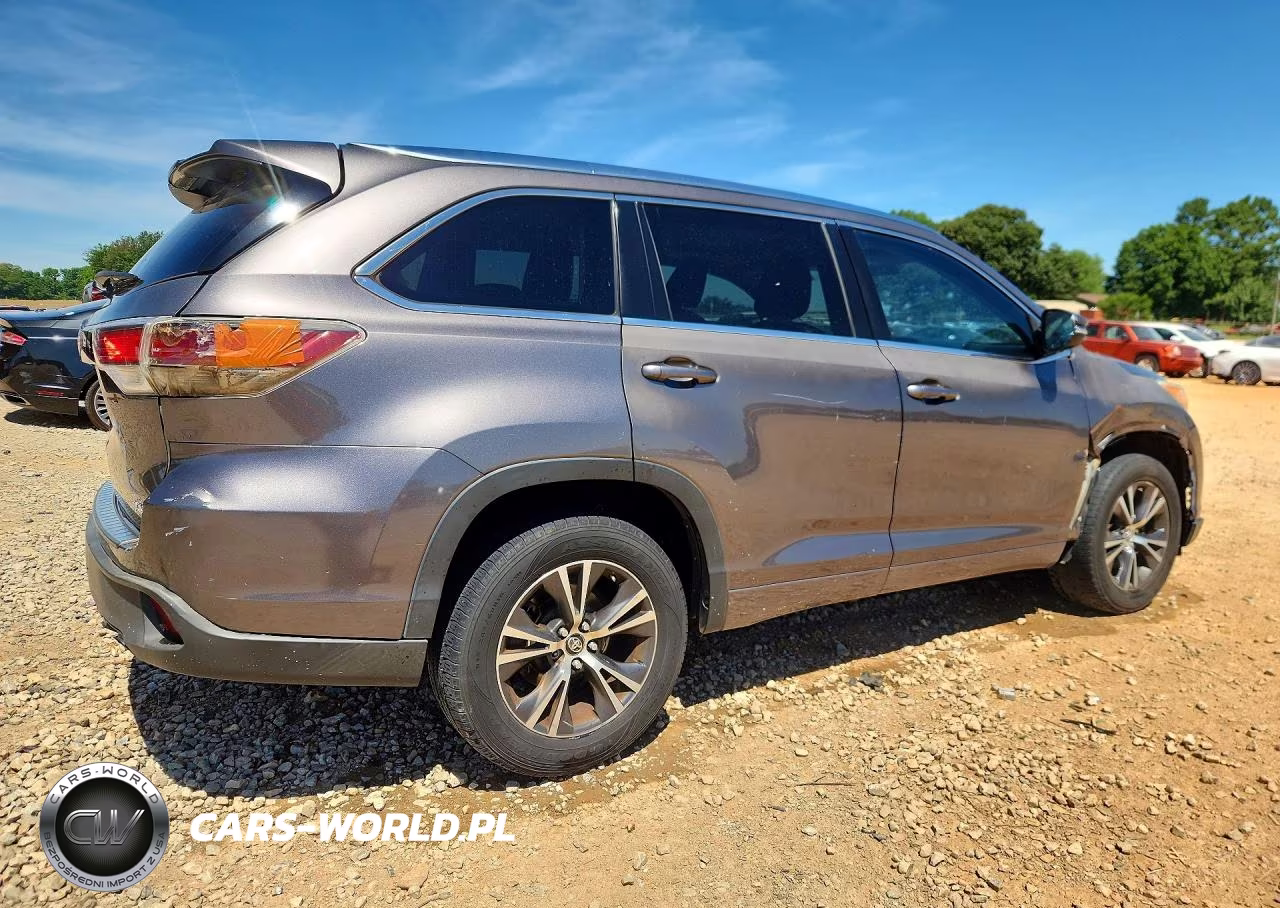 2016 Toyota Highlander Xle VIN:5TDKKRFH9GS153231 - 3