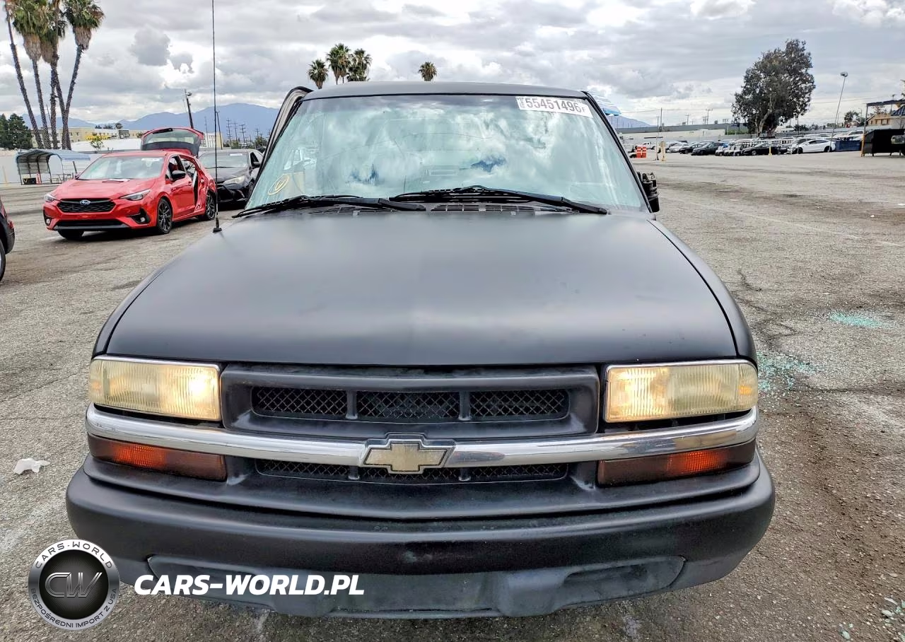 2000 Chevrolet S Truck S10 VIN:1GCCS1958Y8305335 - 5