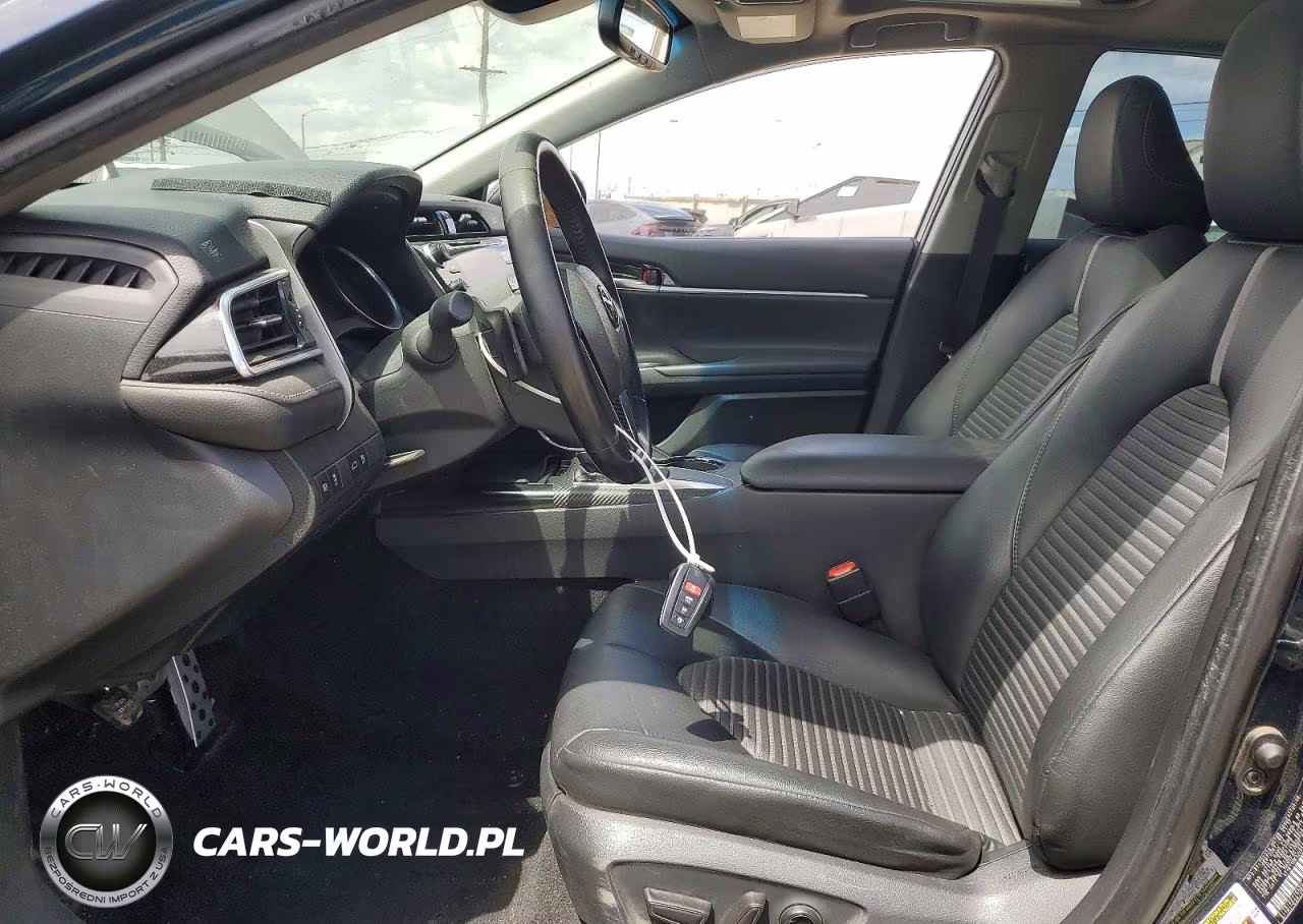 2018 Toyota Camry Se VIN:4T1B11HK1JU551142 - 7