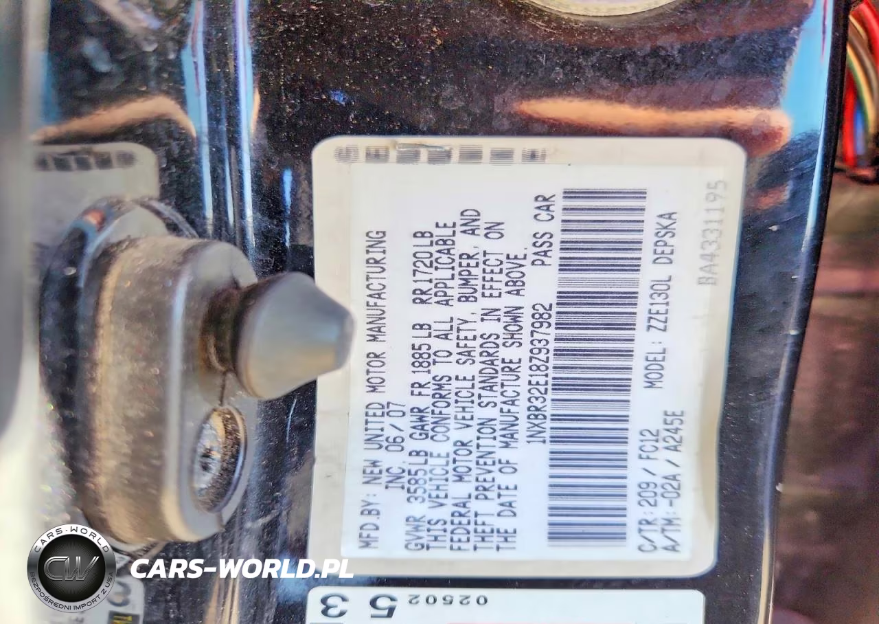 2008 Toyota Corolla S VIN:1NXBR32E18Z937982 - 12