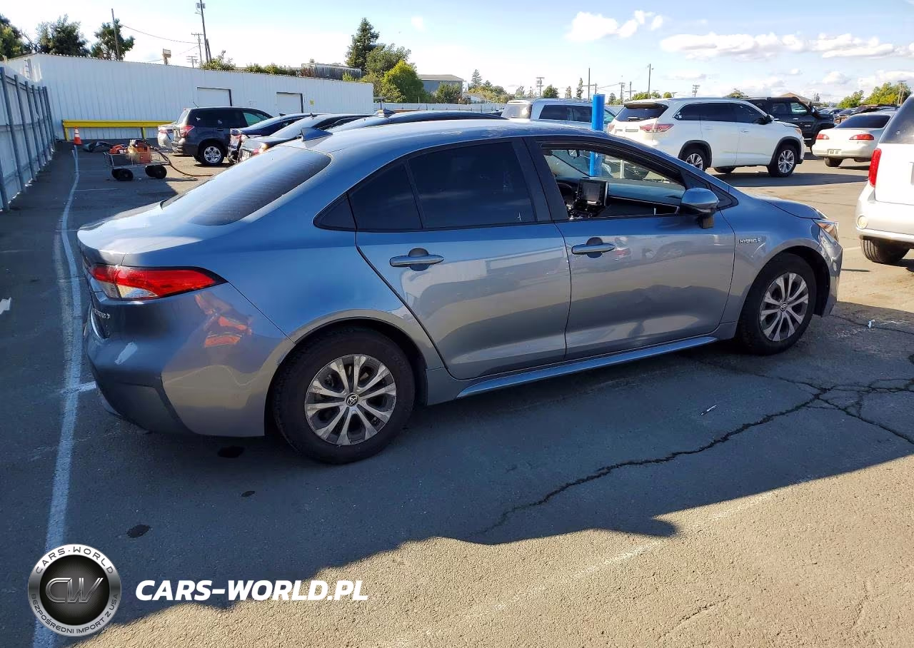 2021 Toyota Corolla Le VIN:JTDEAMDE3MJ001210 - 3
