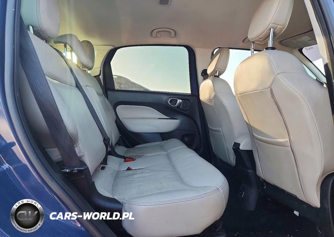 2018 Fiat 500L Trekking VIN:ZFBCFADH2JZ040713 - 10