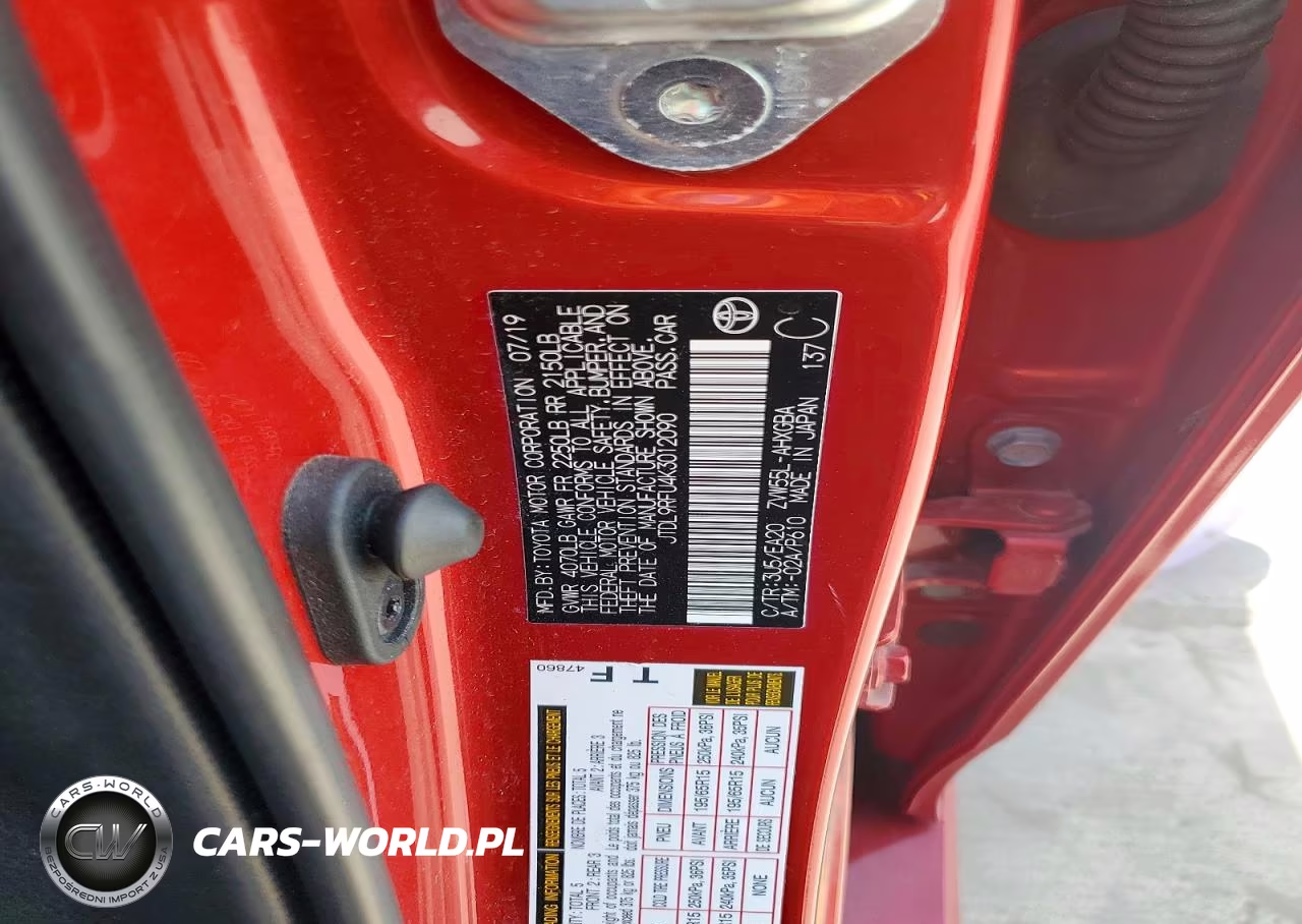 2019 Toyota Prius Xle Awd-E VIN:JTDL9RFU4K3012090 - 13