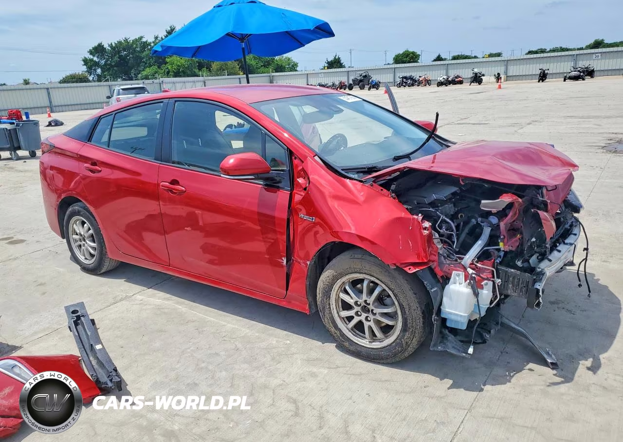 2019 Toyota Prius Xle Awd-E VIN:JTDL9RFU4K3012090 - 4