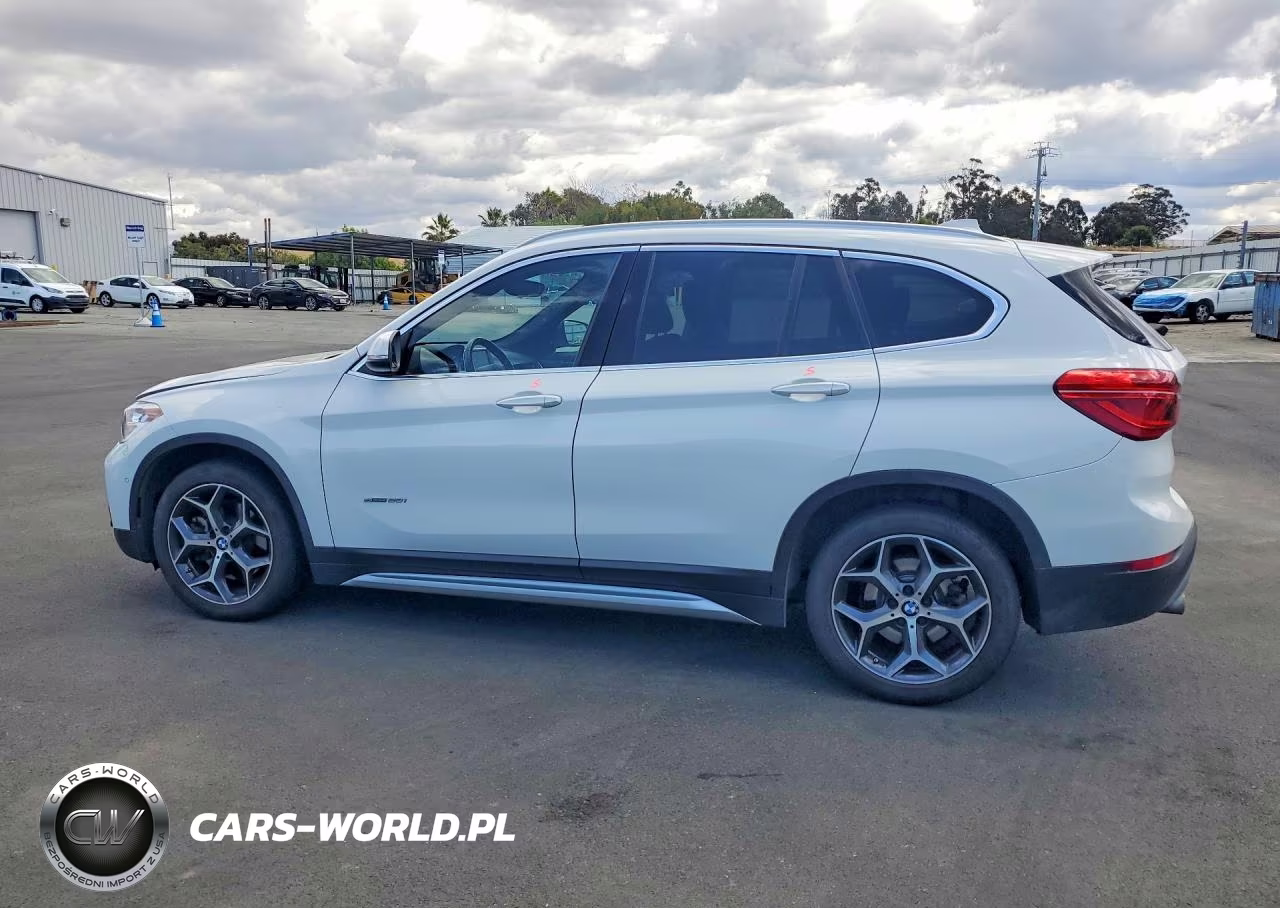 2017 BMW X1 Sdrive28I VIN:WBXHU7C31HP924751 - 2
