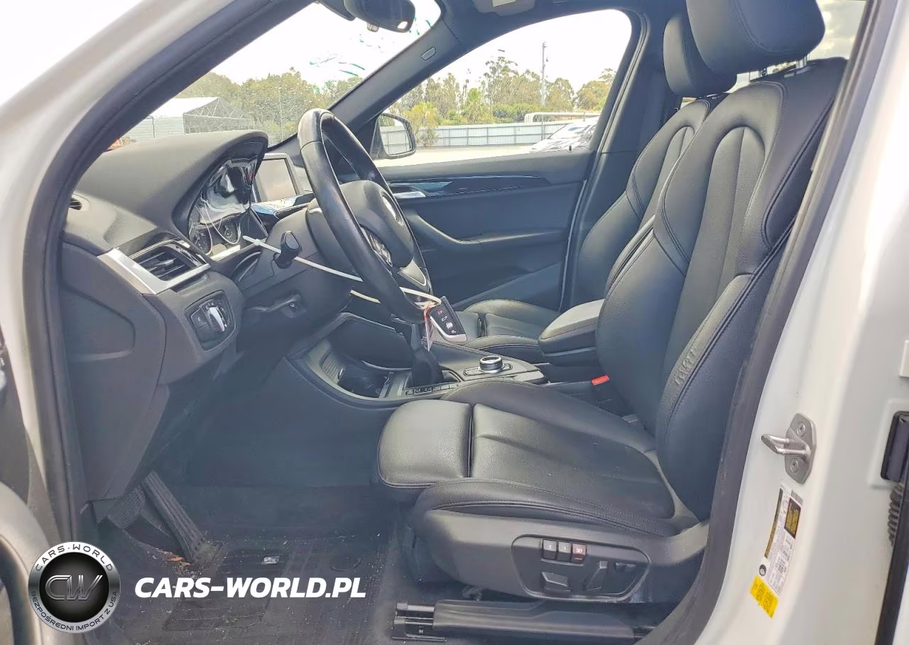 2017 BMW X1 Sdrive28I VIN:WBXHU7C31HP924751 - 7