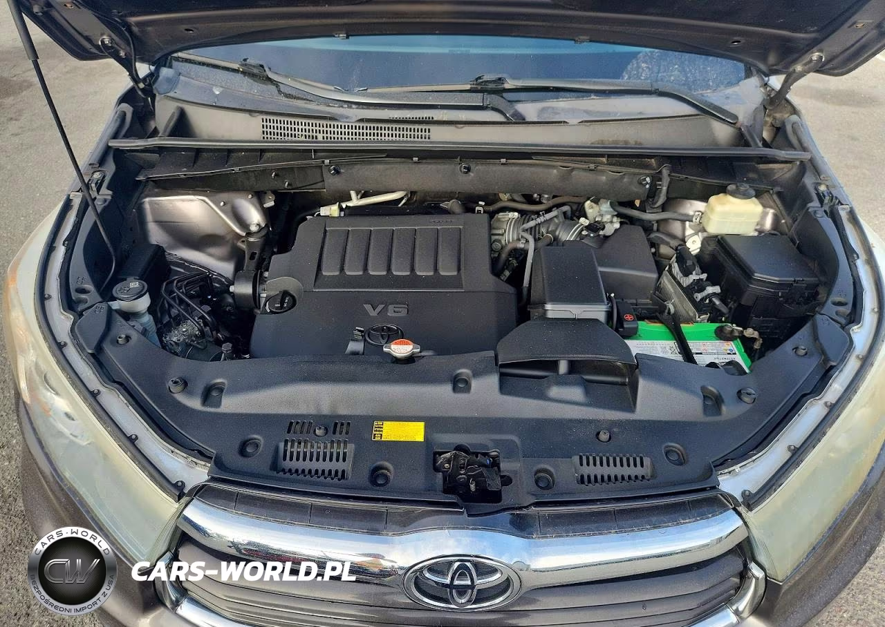 2015 Toyota Highlander Le VIN:5TDZKRFH8FS114241 - 11