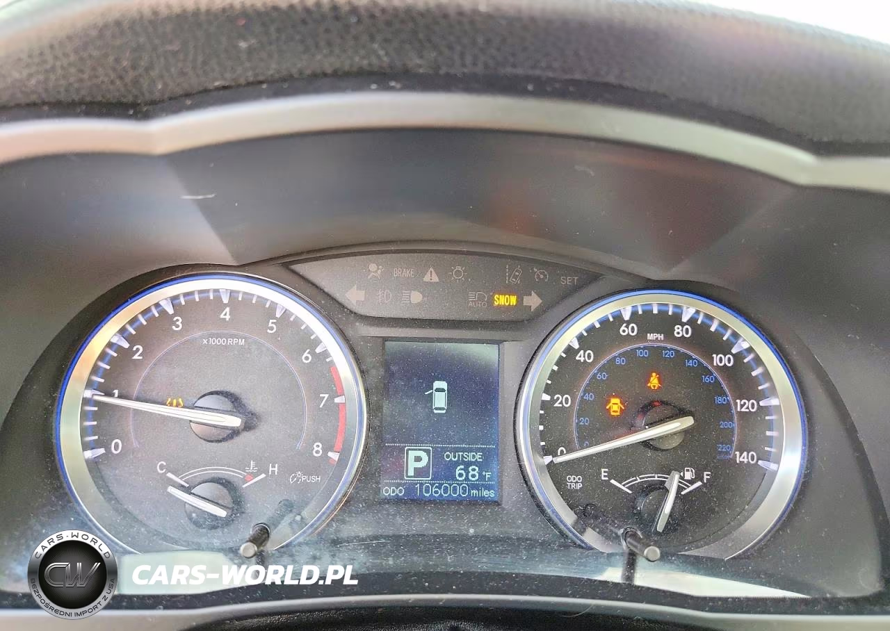 2015 Toyota Highlander Le VIN:5TDZKRFH8FS114241 - 9