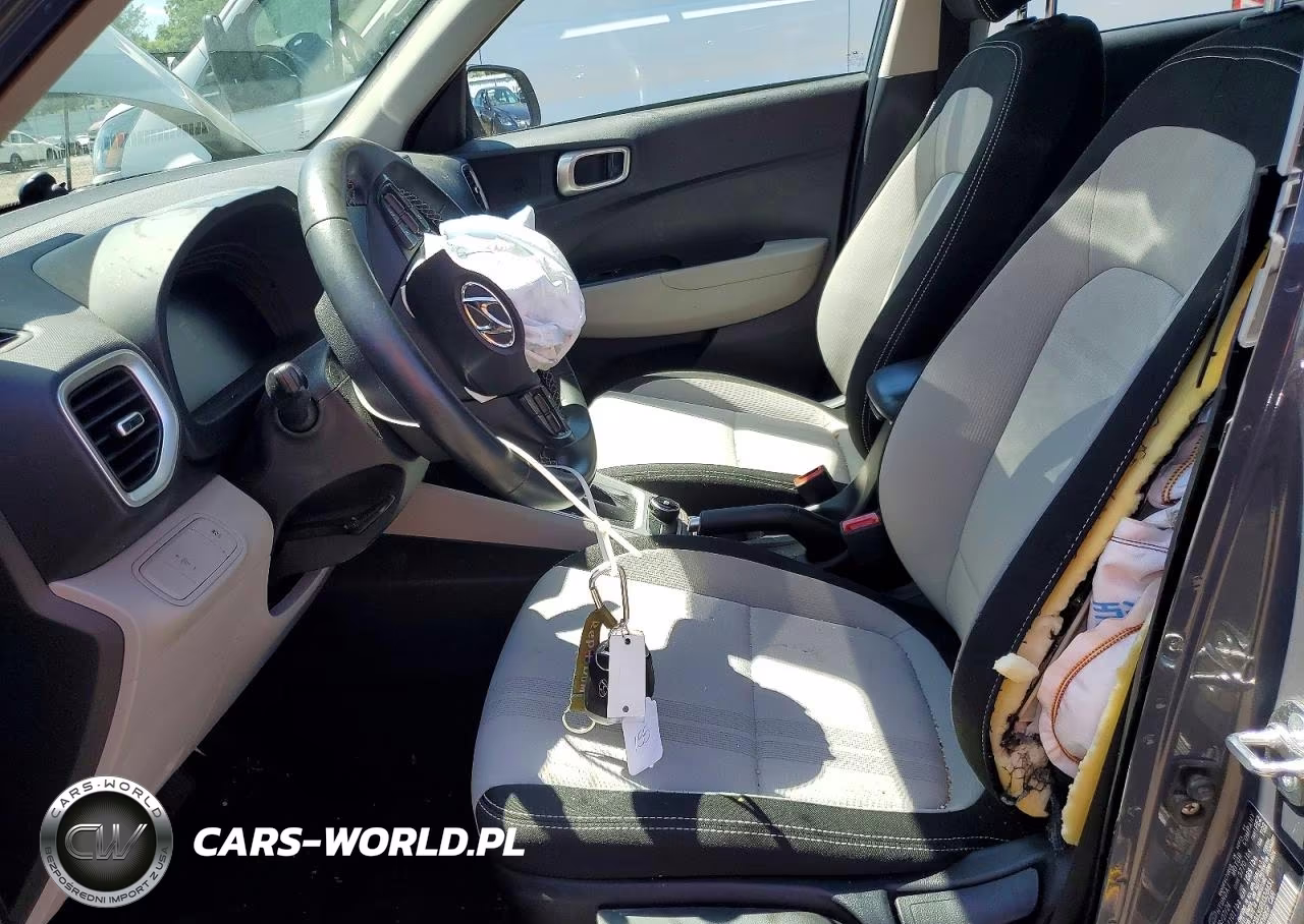 2024 Hyundai Venue Sel VIN:KMHRC8A30RU328431 - 7