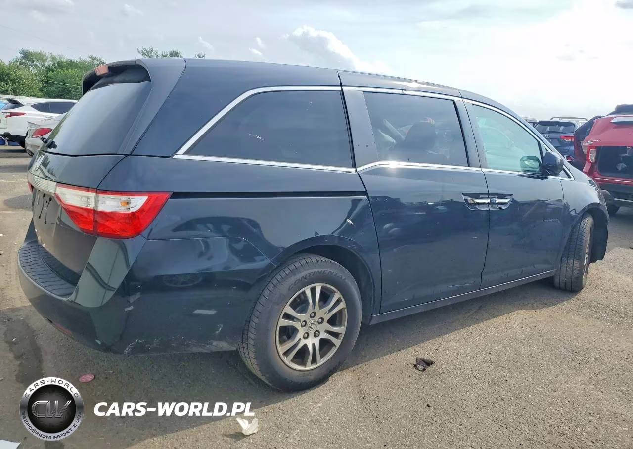 2013 Honda Odyssey Exl VIN:5FNRL5H64DB053795 - 3