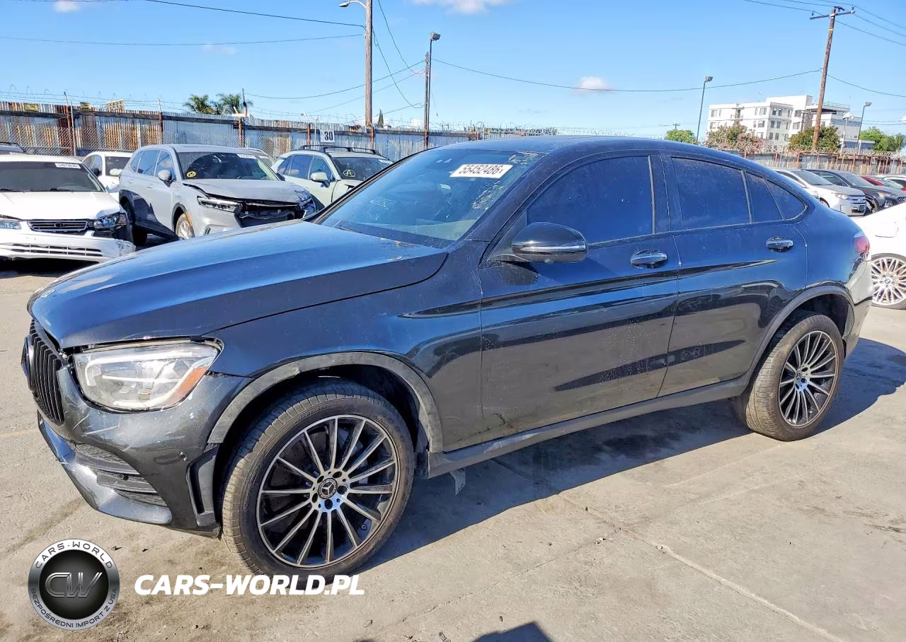 2023 Mercedes-Benz Glc Coupe 300 4Matic – zdjęcie 1 z 13