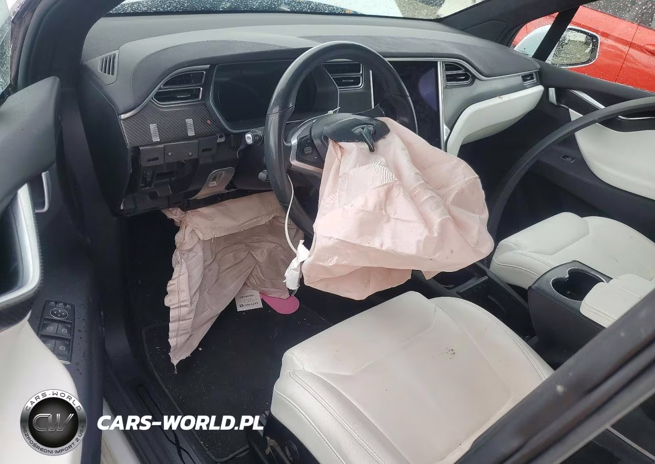 2017 Tesla Model X VIN:5YJXCAE20HF041764 - 8