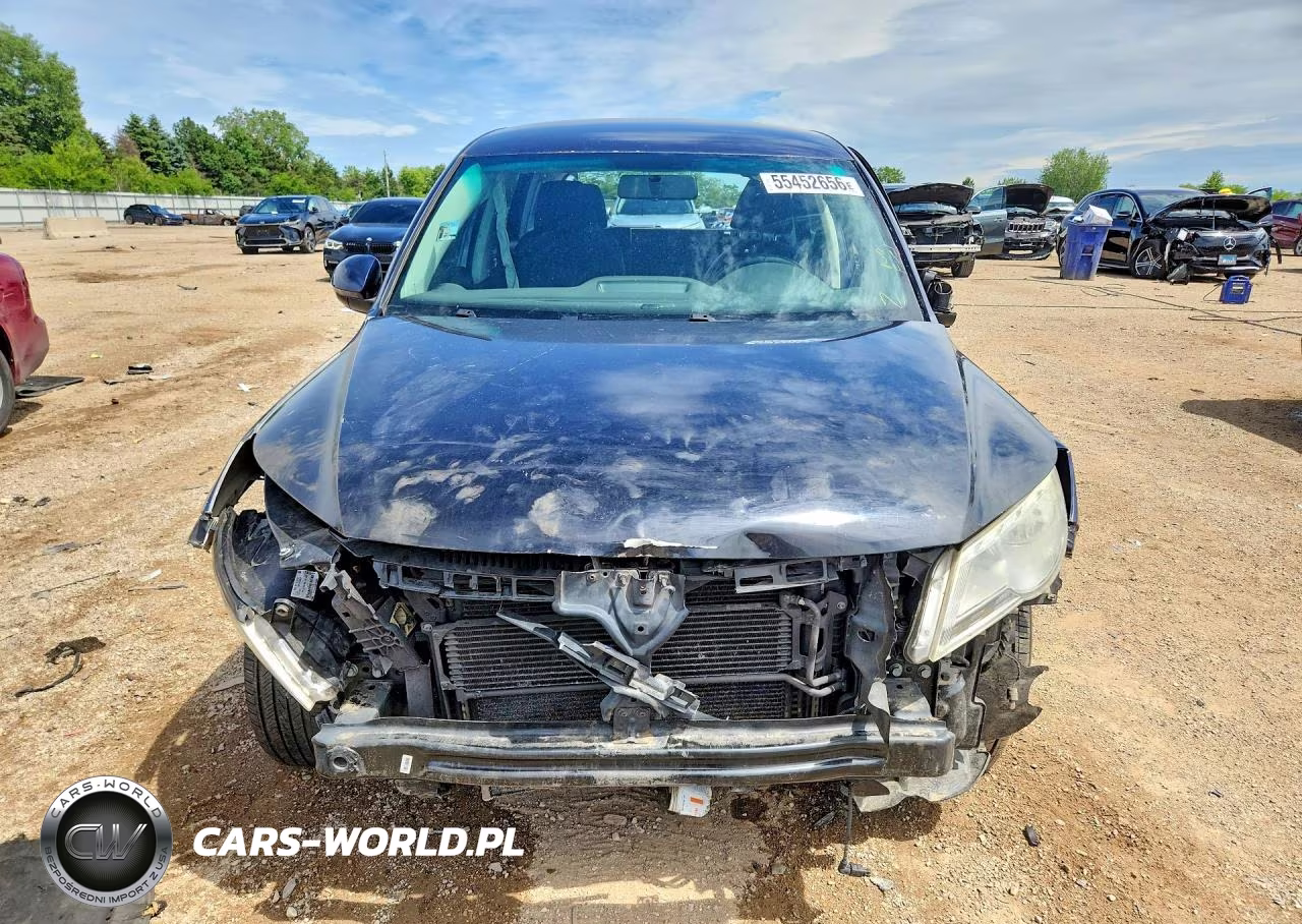 2014 Volkswagen Tiguan S-Se-Sel-R-Line VIN:WVGAV3AX6EW548250 - 5