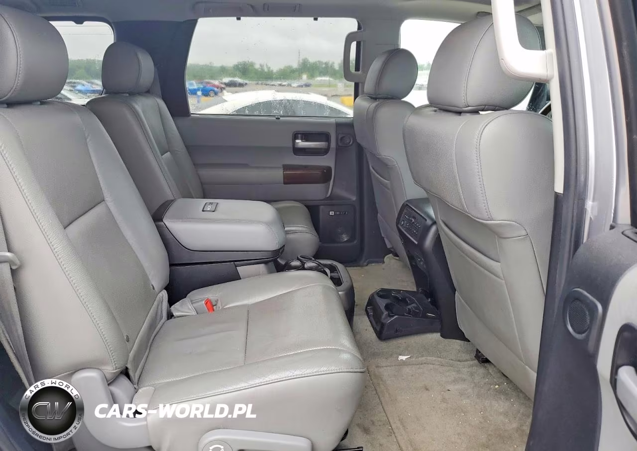 2011 Toyota Sequoia Platinum VIN:5TDDW5G16BS054690 - 11